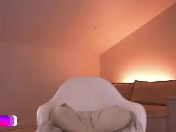 Chaturbate Adult Video Chat of lil_eva