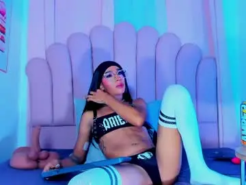 Chaturbate Best live sex cam show of nicolemadrird