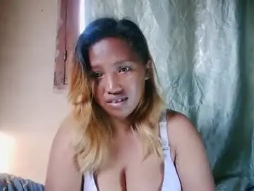 Chaturbate Free Live Porn of mellissia02