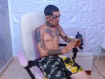 Chaturbate Adult Video Chat of boy_tatto77