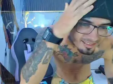 Chaturbate Nude Webcam of boy_tatto77