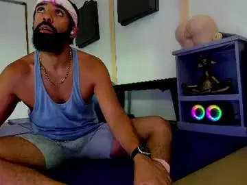 Chaturbate Live Sex Cam of drizzys_room