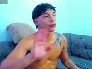 Chaturbate Free Live Porn of kroywave