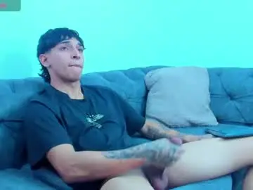 Chaturbate Live Sex Cam of kroywave