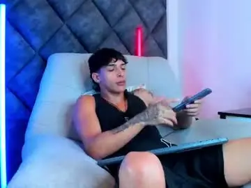 Chaturbate Free Live Porn of kroywave