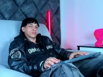 Chaturbate Private Sex Chat of kroywave