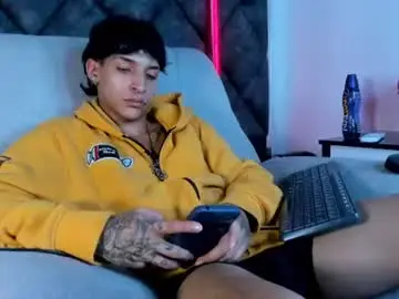 Chaturbate Free Porn Cam of kroywave