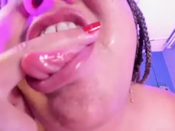 Chaturbate Best live sex cam show of michelle_taylor_