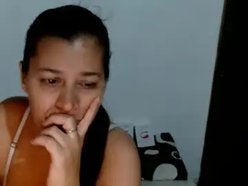 Chaturbate Live Sex of adriana_milf