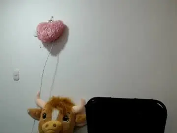 Chaturbate Watch Live Sex Cams of fucking_temptation1