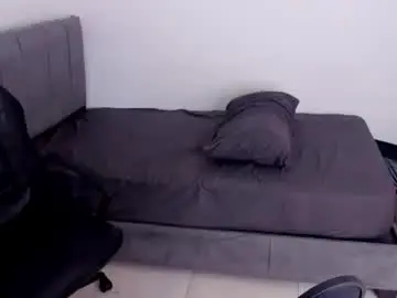 Chaturbate Watch Live Sex Cams of king_warlord