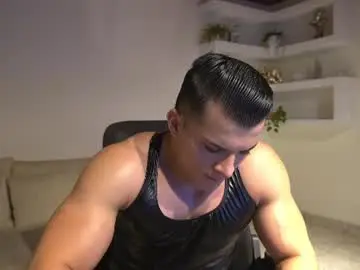Chaturbate Private Sex Chat of maximohoot