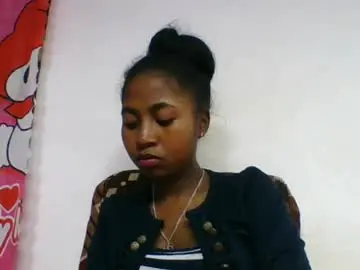Chaturbate Sex Cam of chantale483461