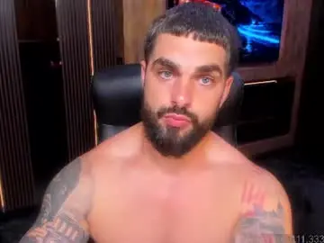 Chaturbate Live Sex Cam of mrkarlhot99