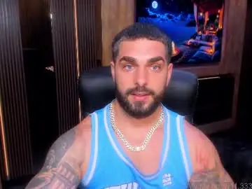 Chaturbate Best live sex cam show of mrkarlhot99