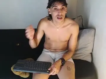 Chaturbate Free Live Porn of robisson_zack