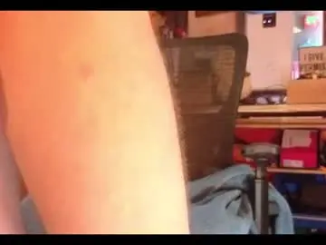 Chaturbate Live Sex Cam of str8foryouguy