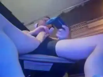Chaturbate Free Live Porn of str8foryouguy