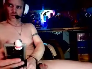 Chaturbate Adult Webcams of str8foryouguy