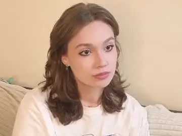 Chaturbate Live Sex Cam of hettiesalsa