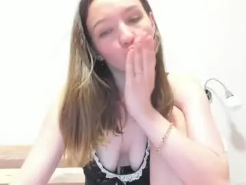 Chaturbate Free Porn Cam of isabella_noir88