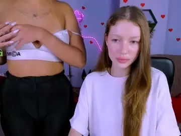 Chaturbate Watch Live Sex Cams of khloebeauty