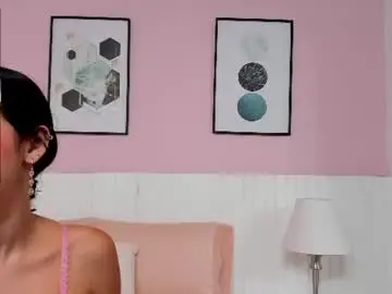 Chaturbate Live Sex of myla_cute18