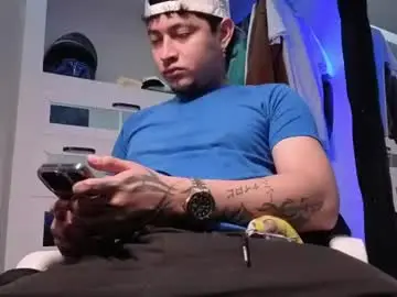 Chaturbate Free Porn Cam of sky_wild