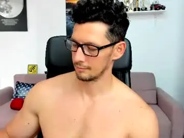 Chaturbate Free Porn Cam of brutusk1
