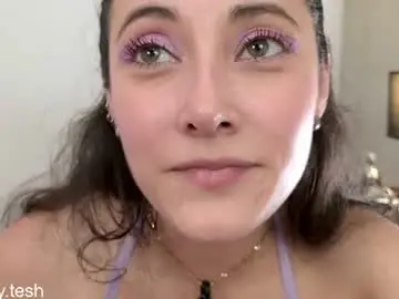 Chaturbate Live Sex Cam of kellytesh