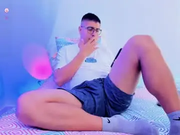 Chaturbate Free Live Porn of alberth_cm