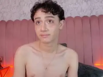Chaturbate Watch Live Sex Cams of leo_williams_