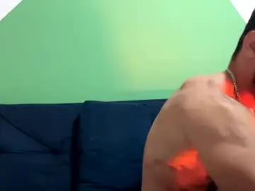 Chaturbate Live Sex of ouro1556