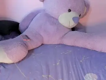 Chaturbate Live Sex Cam of maddy_jhonsson