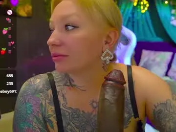Chaturbate Live Sex Cam of blackedbarbie