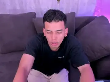 Chaturbate Free Porn Cam of jheanpaul_boy
