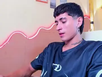 Chaturbate Live Porn of dark_valentino