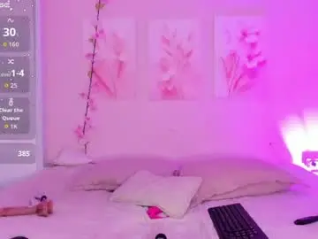 Chaturbate Live Sex Cam of amiiclark