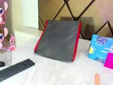 Chaturbate Best live sex cam show of penelopeguzman__