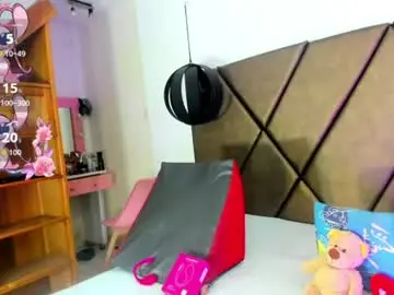 Chaturbate Free Live Porn of penelopeguzman__