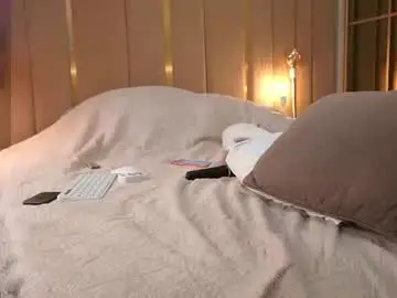 Chaturbate Live Sex Cam of oh_julie