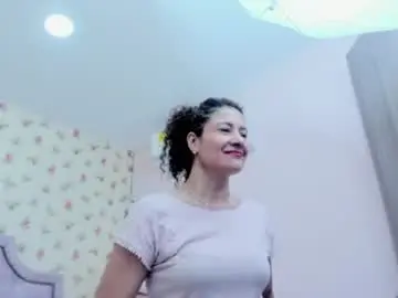 Chaturbate Watch Live Sex Cams of crystal_watson0