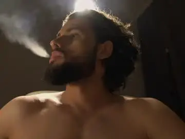 Chaturbate Live Porn of double_luckystrike