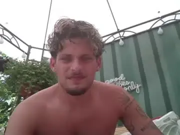 Chaturbate Private Sex Chat of roberto_twink1