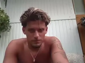 Chaturbate Best Webcam of roberto_twink1