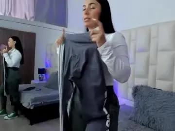 Chaturbate Free Live Porn of ariana_rouse_