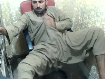 Chaturbate Live Sex Cam of bigbbc999