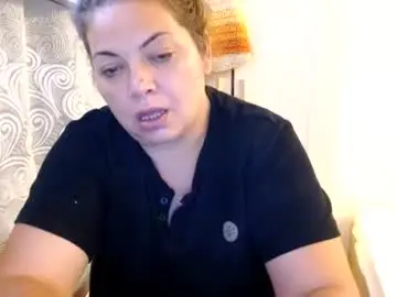 Chaturbate Adult Webcam of curvymomylore