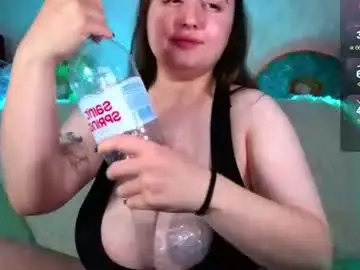 Chaturbate Live Sex Cam of cute_betty