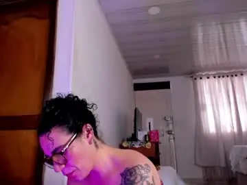 Chaturbate Adult Video Chat of mia_velvet1